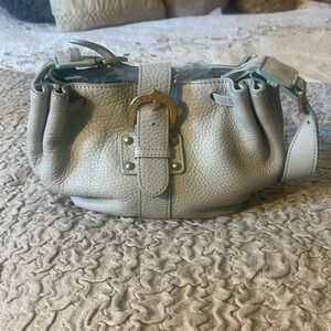 Adorable Dooney & Bourke purse or bag, Genuine leather.